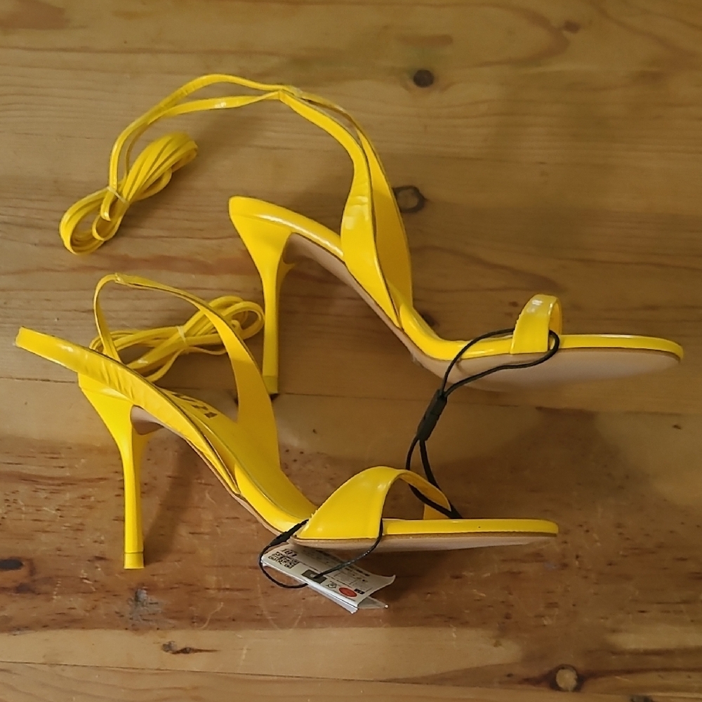 Zara Fresh Canary Yellow Strappy Sandal Lace Up Heels Size 37 - Bundle Discount - Picture 1 of 7